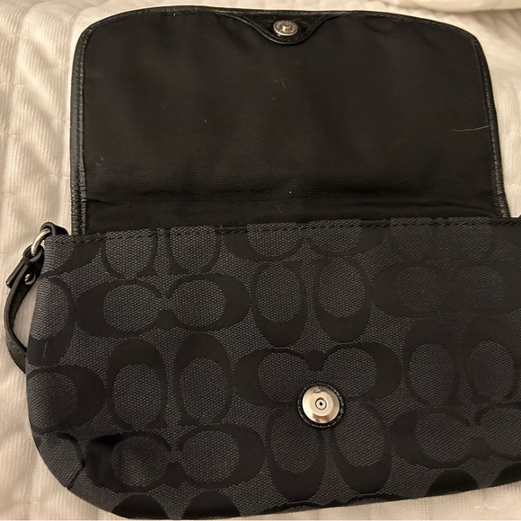 Coach clutch - Picture 5 of 5